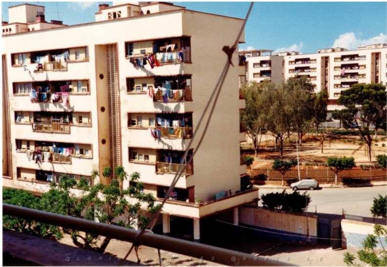 869  1988 HLM GAMBETTA.jpg
